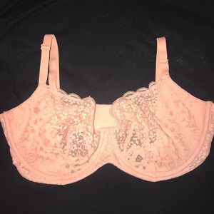 Victoria’s Secret Body Bra